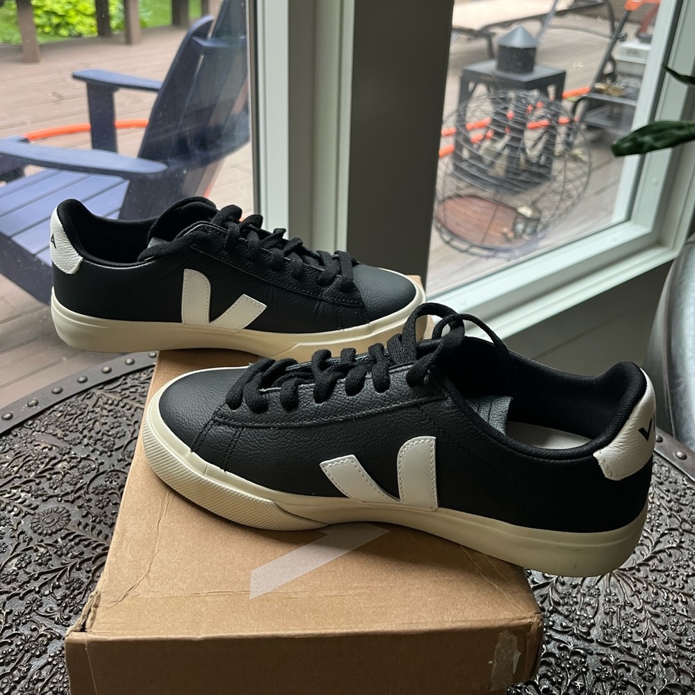 VEJA CAMPO LEATHER BLACK AND WHITE SNEAKERS 37 6 - Picture 9 of 11